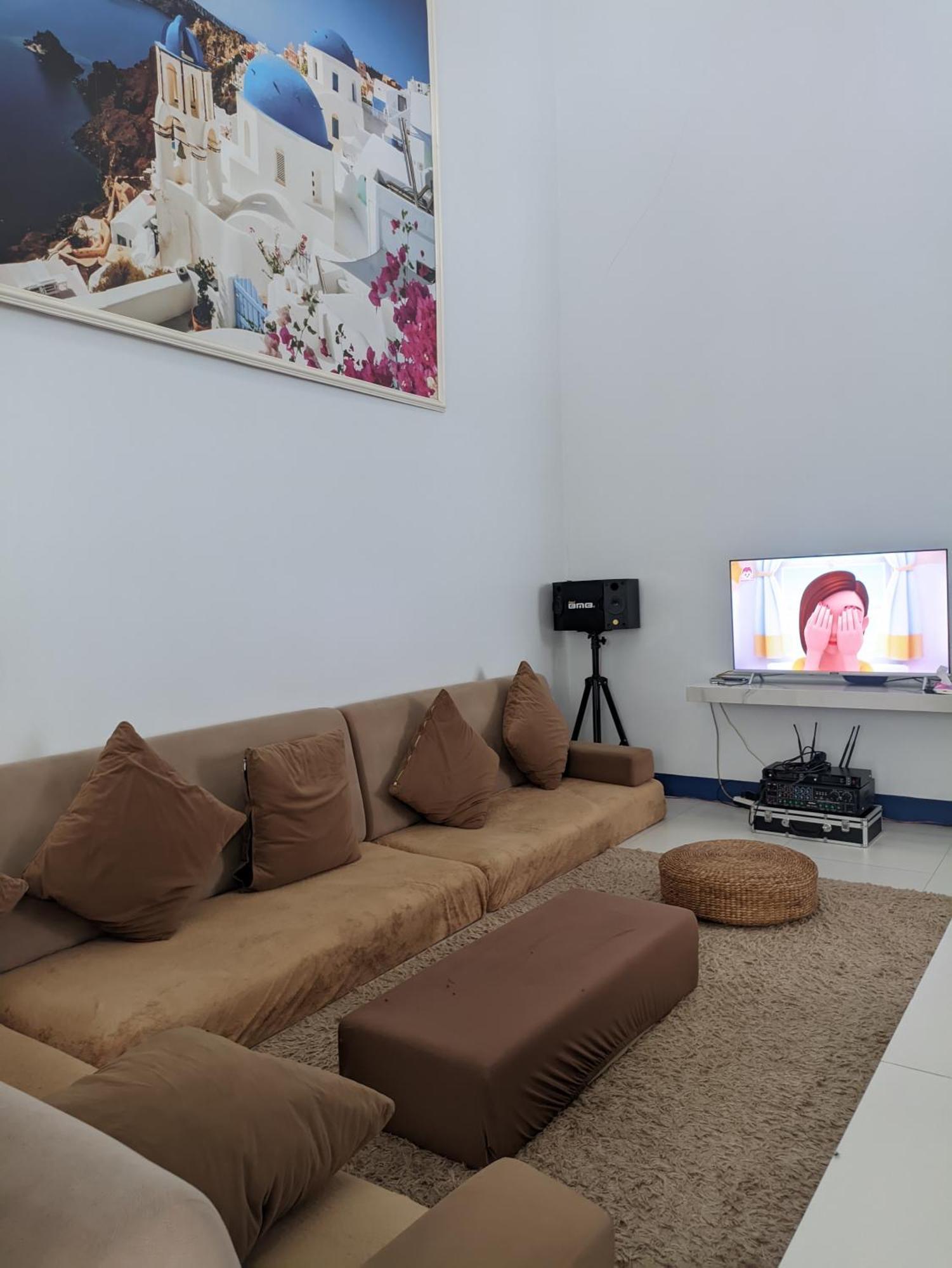 Villa Blue Door, Puncak Pondok Cipaseban Екстериор снимка